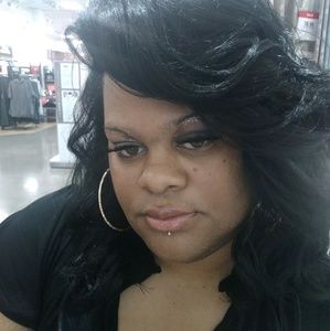 Meet your Posher, Krystal